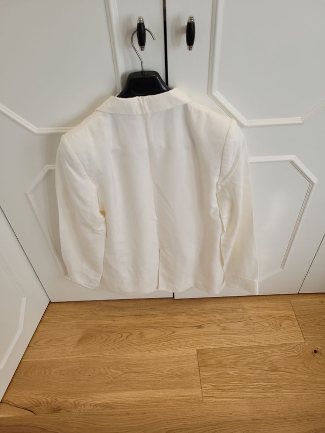 Blazer blanca hilo Massimo Dutti talla 40