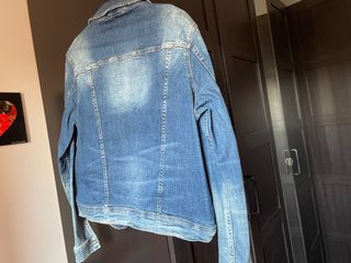 Cazadora tejana Zara azul