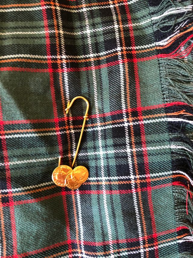 Minifalda tableada. Lana Virgen.