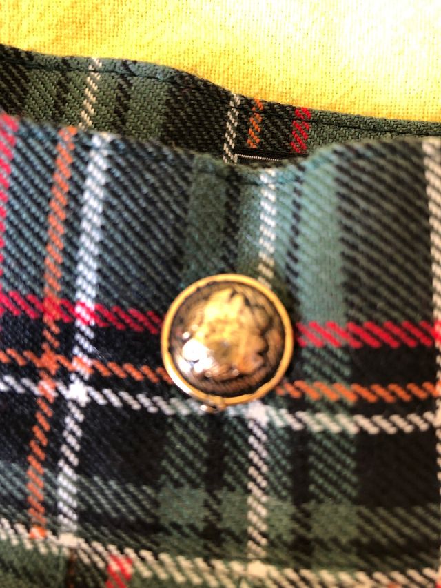 Minifalda tableada. Lana Virgen.