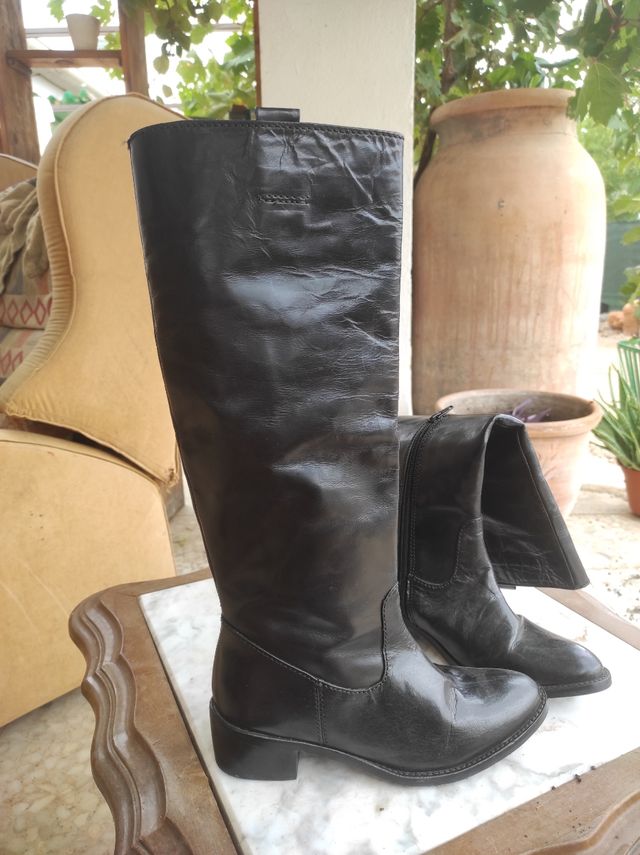 Botas de piel