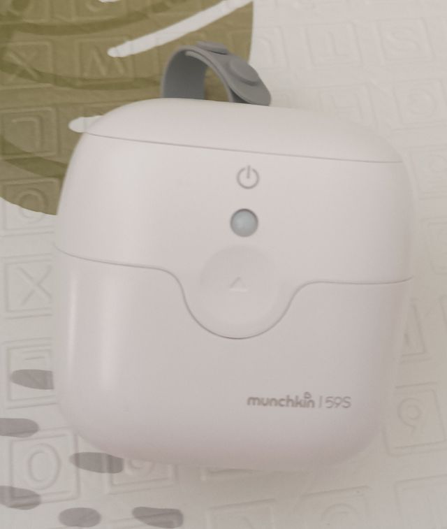 Esterilizador chupetes Munchkin