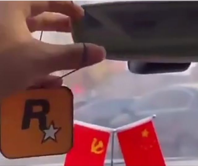 complemento para coche con holor, logo rockstar