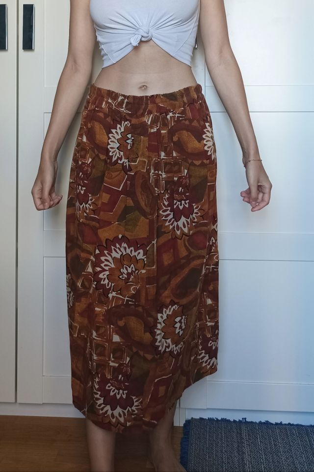 Midi skirt