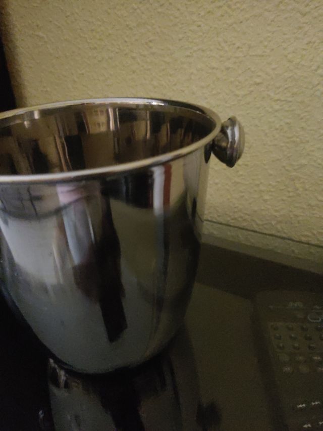 Cubitera acero inoxidable.