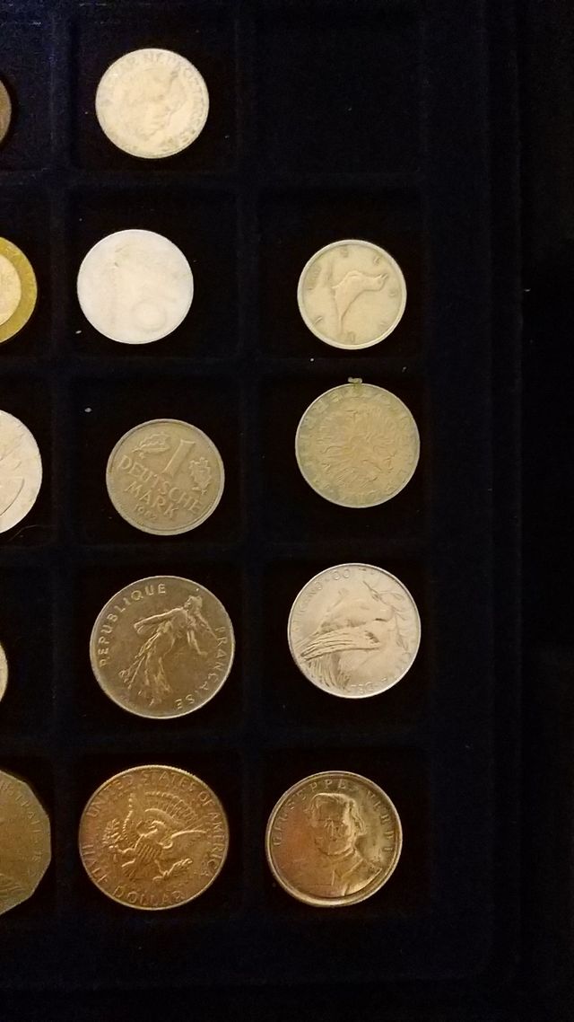 monete  da 1/2/3/5 cad oppure forfait x tutte