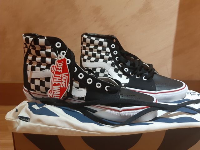 zapatillas  vans customizadas ,bola original