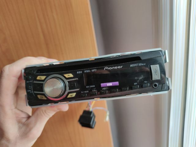 auto rradio cd Mp3 con entrada usb y entrada auxil