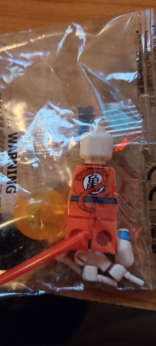 Figura LEGO Son Goku
