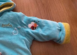Abrigo bebé niña, talla 6 meses DUDU