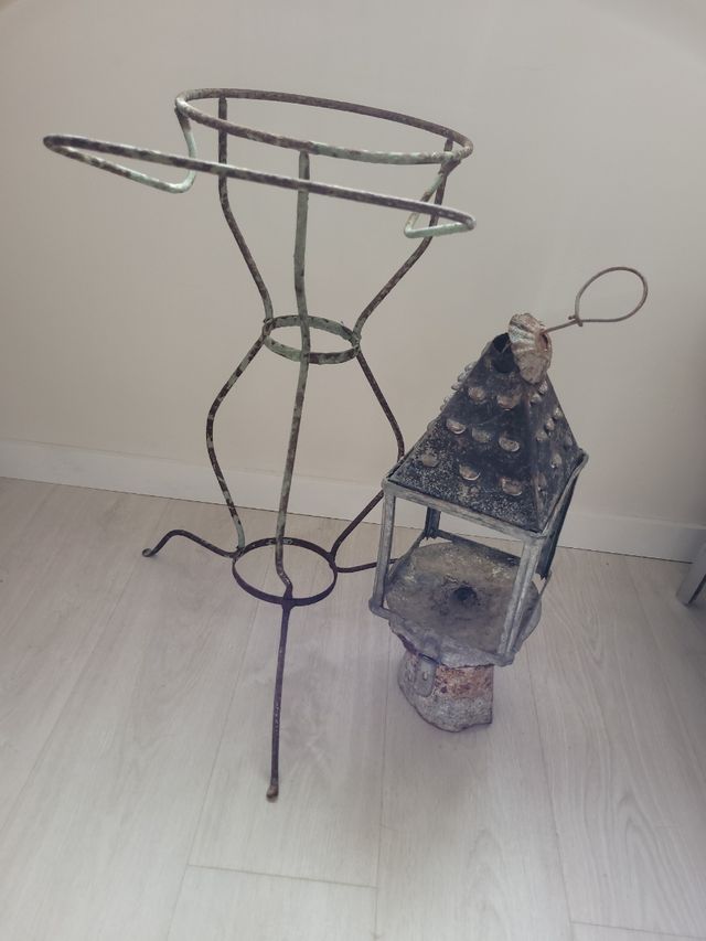 porta lavabo y portavelas antiguos