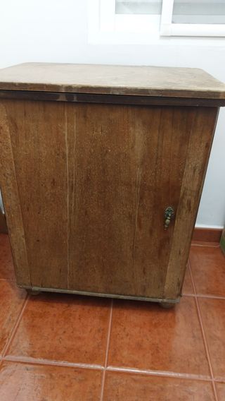 mueble maquina de coser
