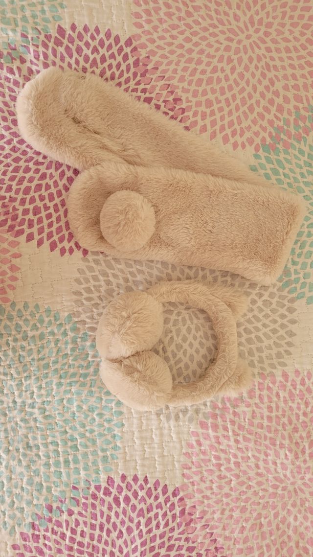 Conjunto bufanda con orejeras niños