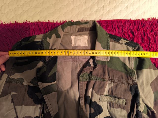 Chaqueta camuflaje Pull&Bear