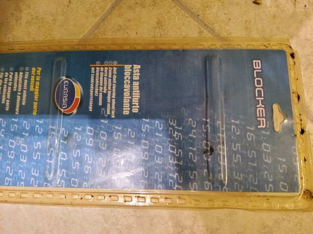 Asta antifurto bloccavolante universale