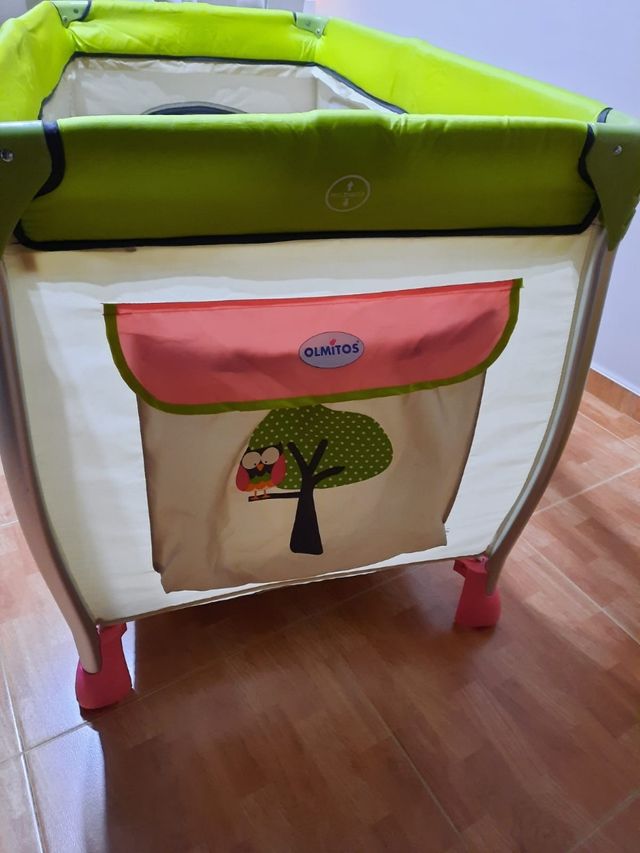 Cuna de viaje Caperucita con cambiador