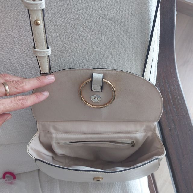 bolso bandolera blanco roto