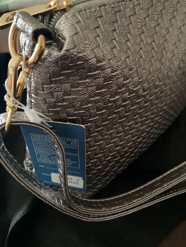Bolso plateado 