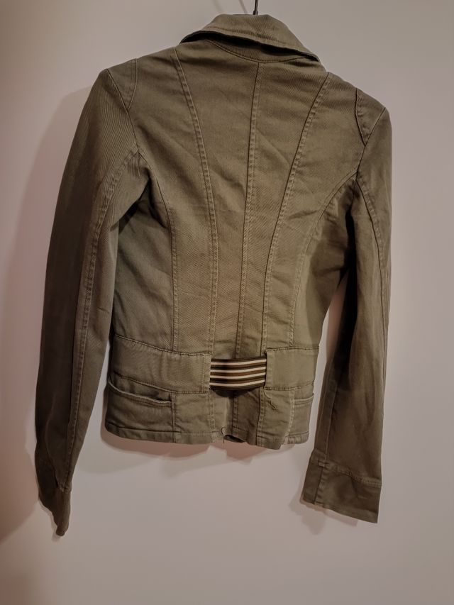 Americana verde nueva