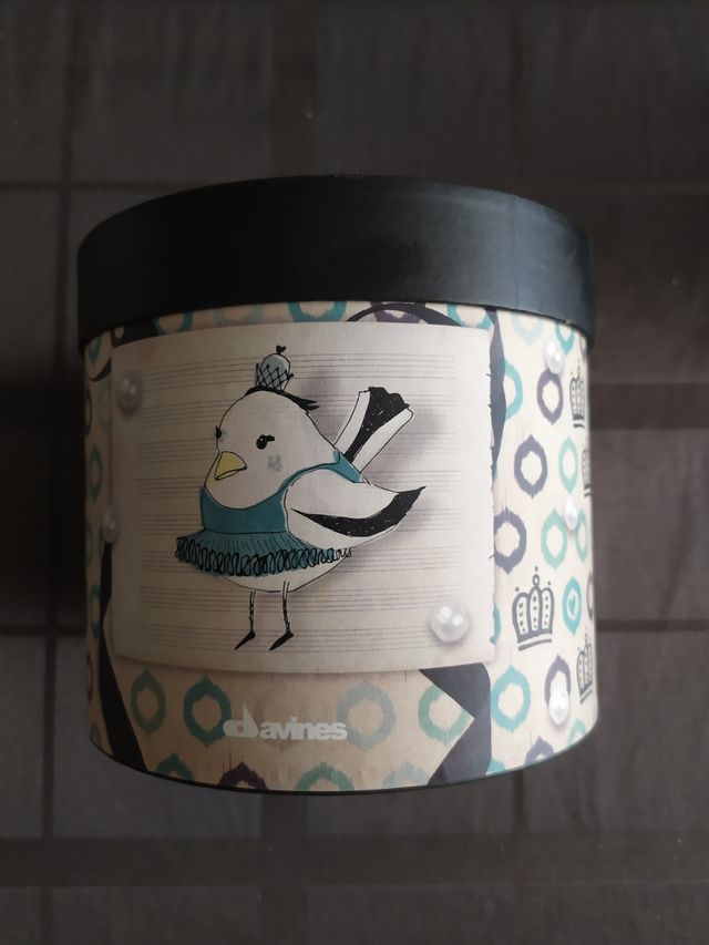 Caja Redondo de cartón duro