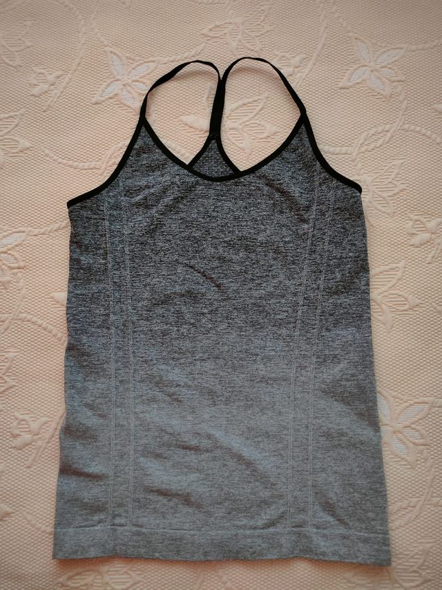 Camiseta deportiva de mujer Talla S 36/38