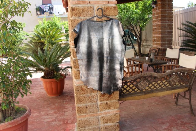 Villain- Blusa lunga in pelle argento  FRS26