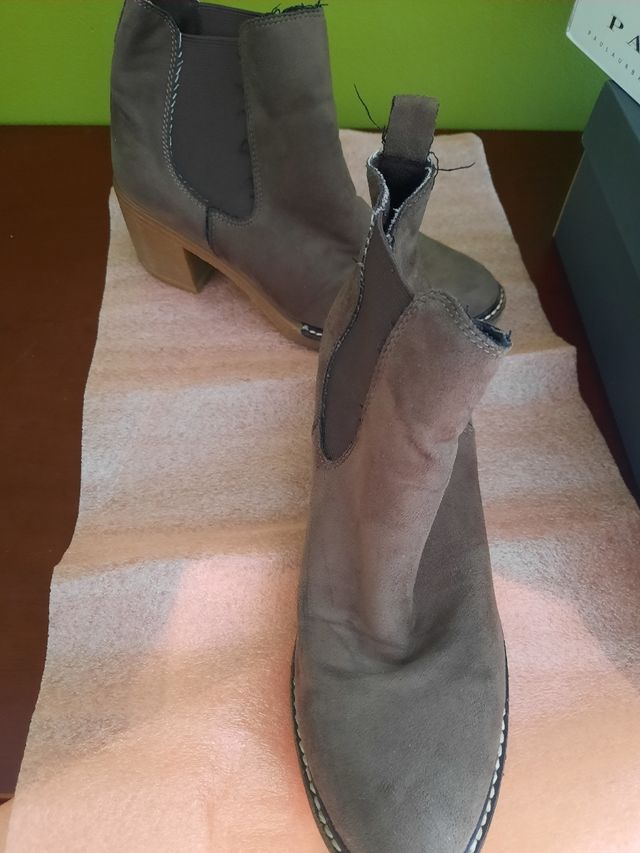Botines de antelina.N 37.REBAJAS