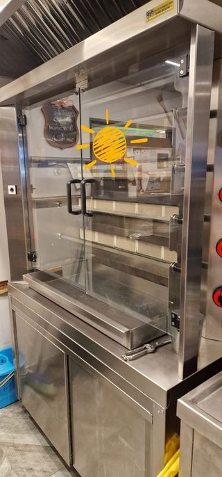 Asador de pollos a gas + campana extractora