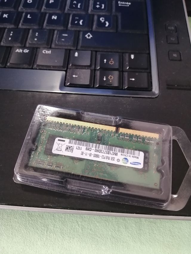 RAM DDR3  PC3 12800  5€ UNID