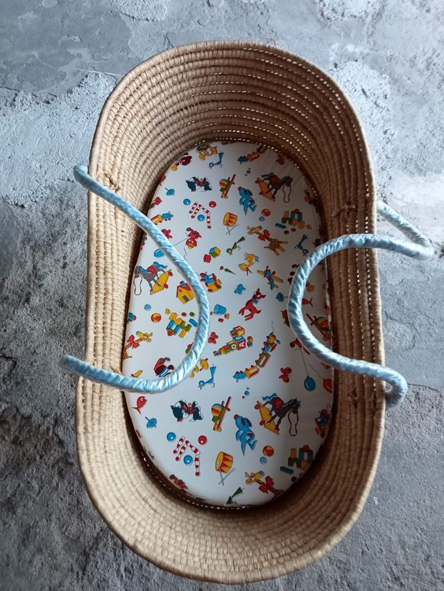 Serón/ Moisés vintage como nuevo