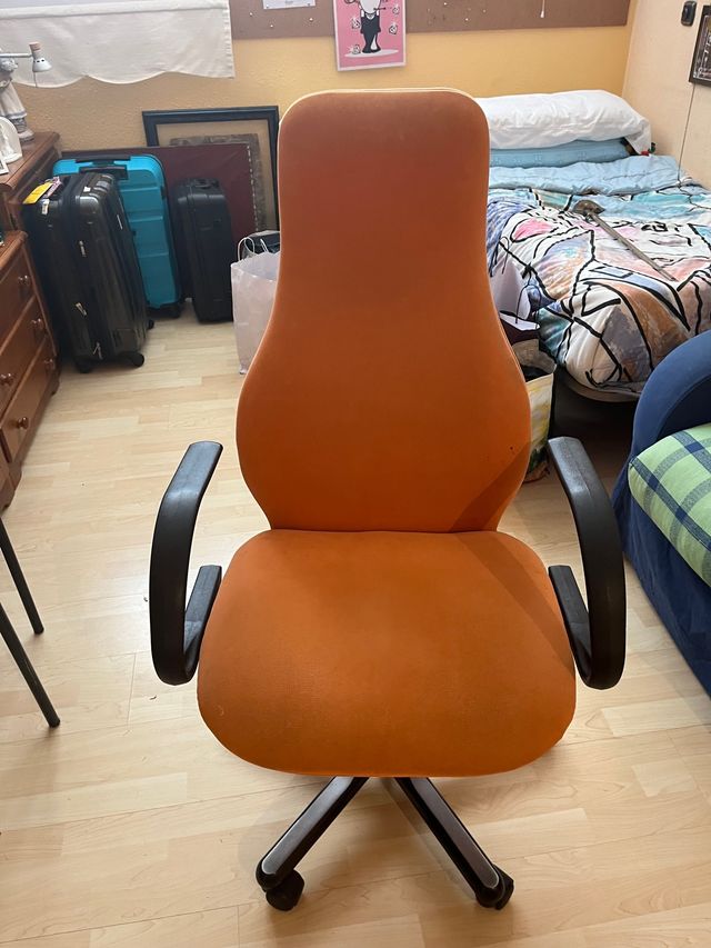 Sillon de gran calidad en piel alcántara
