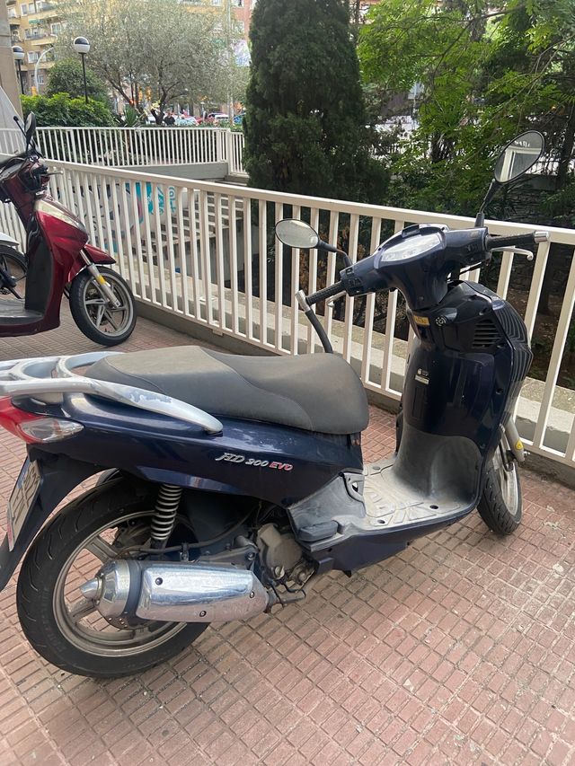 Sym HD 200 *No funciona*