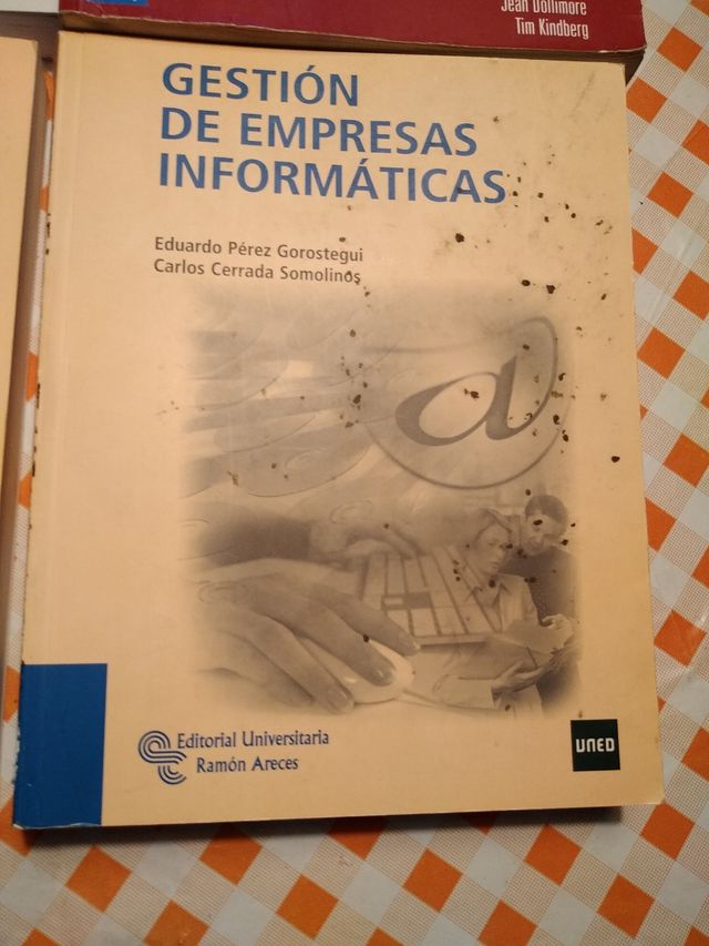 Libros uned