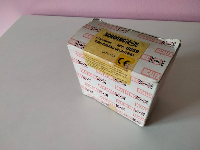 Caja vacía Scalextric recambio ejes BMW M3