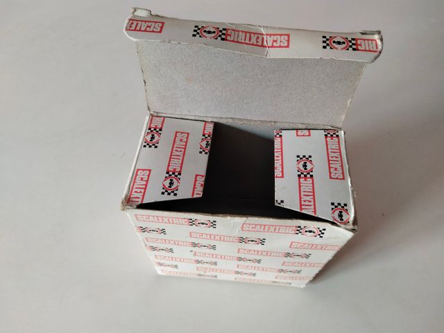 Caja vacía Scalextric recambio ejes BMW M3