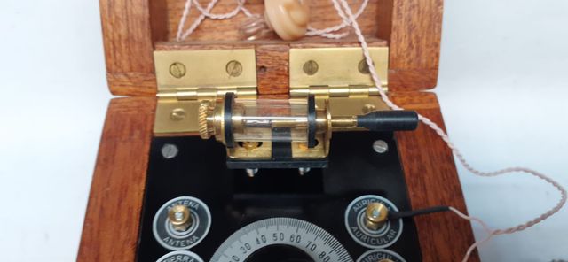 Radio Galena Terri con detector de Germanio