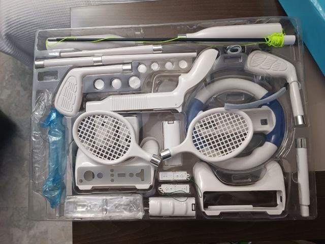 CAJA 38 ACCESORIOS PARA WII