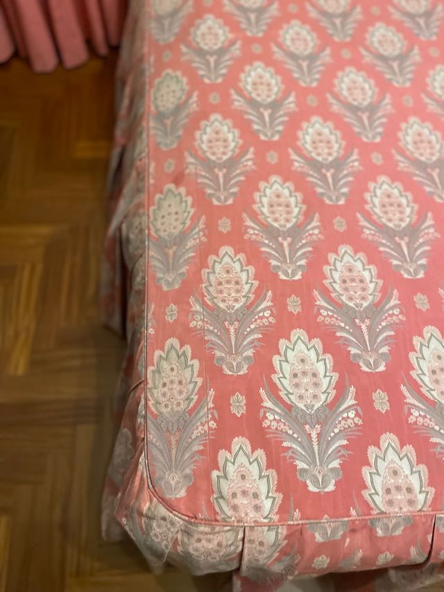 Tenda e tappezzeria completa per camera da letto