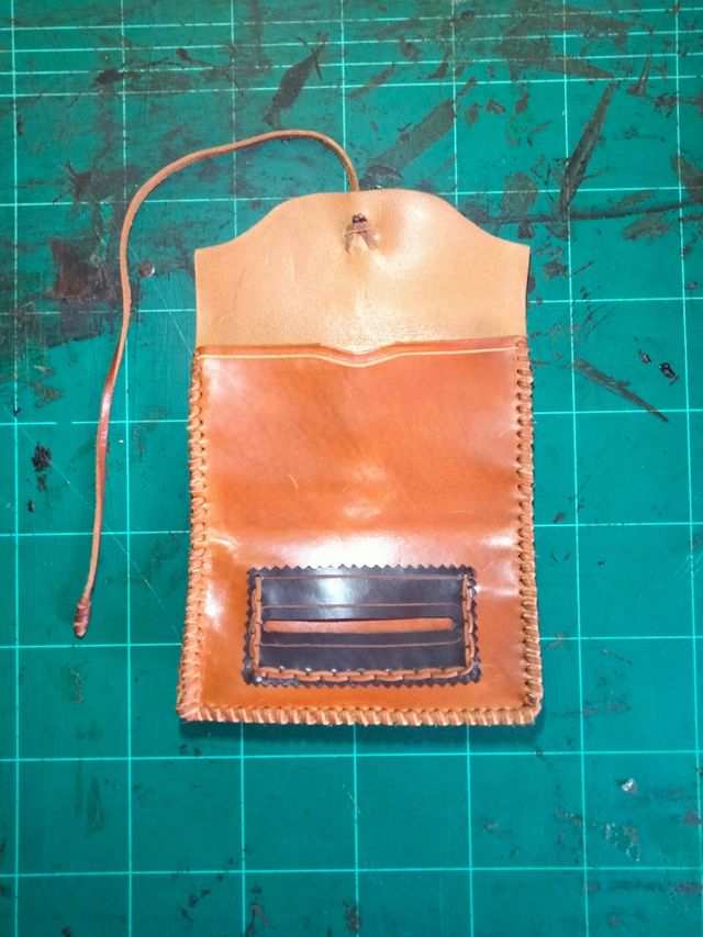 Pitilleras de tabaco de liar artesanal de cuero