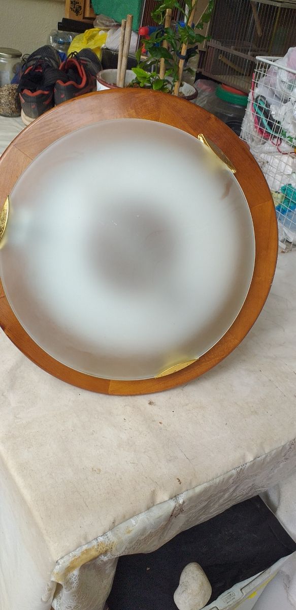 Bella lampada da soffitto