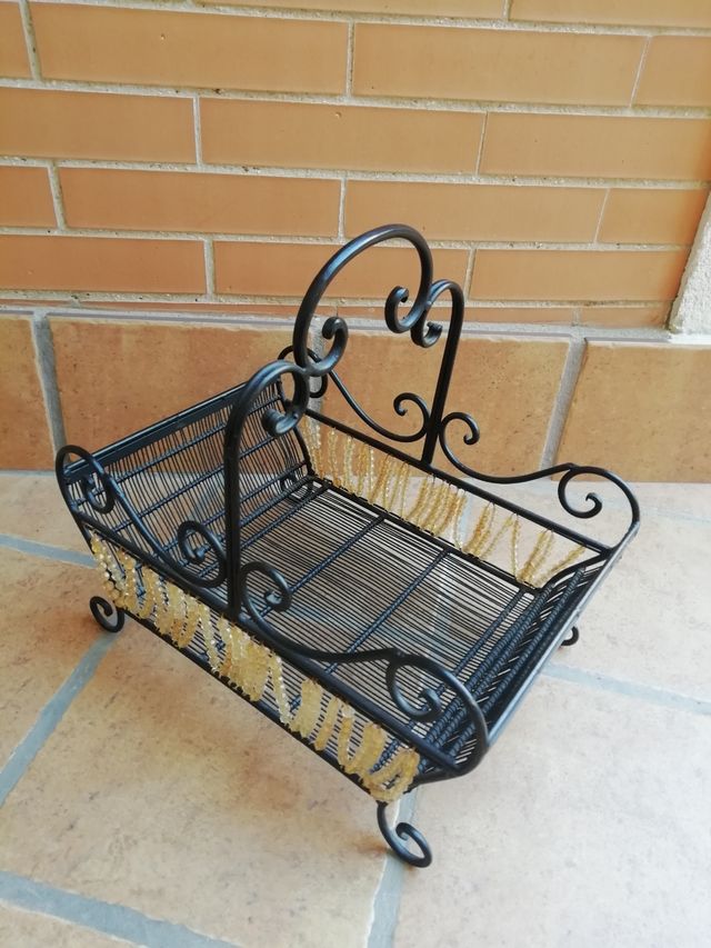 revistero vintage cuadrado