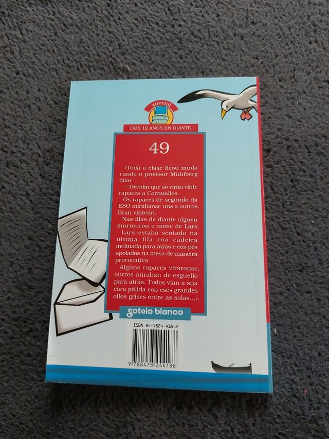 Baixo o lugar do acantilado