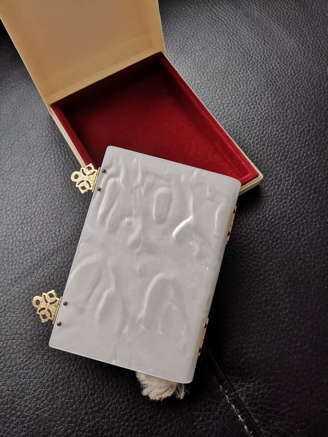 Libro de primera comunión.