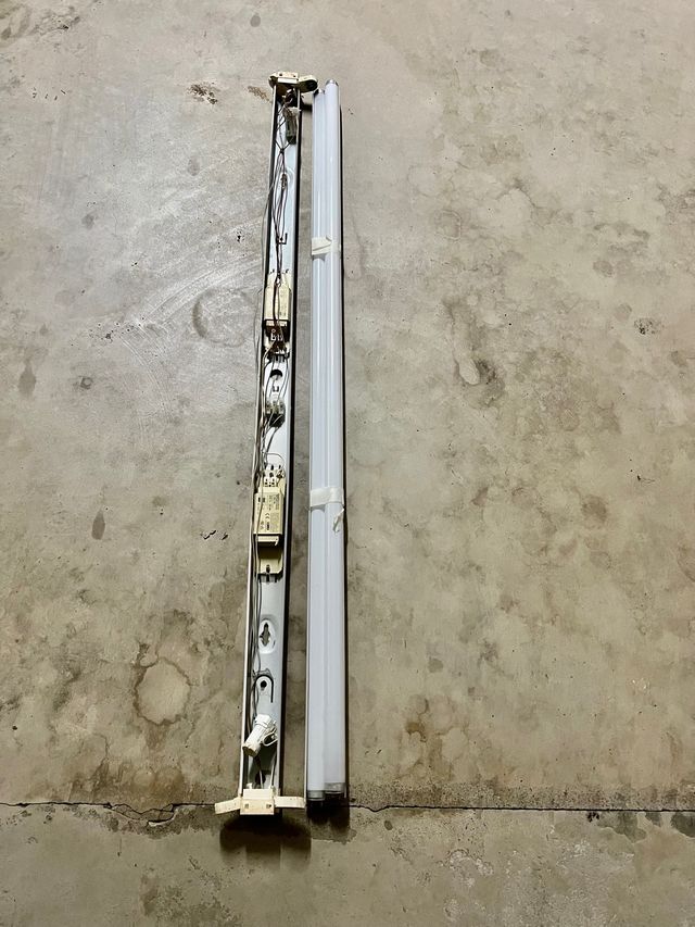 FLUORESCENTE DE TECHO