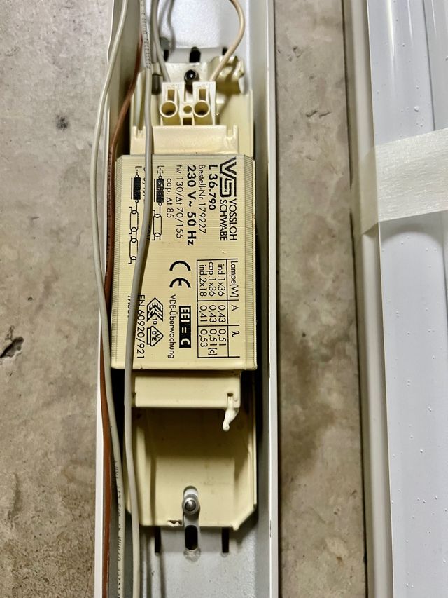 FLUORESCENTE DE TECHO