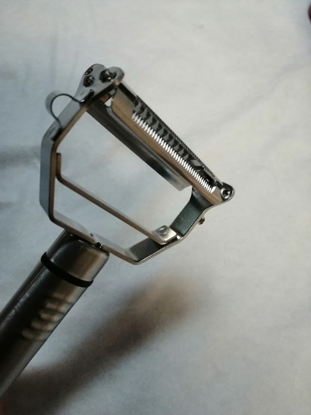 pela e taglia verdure acciaio