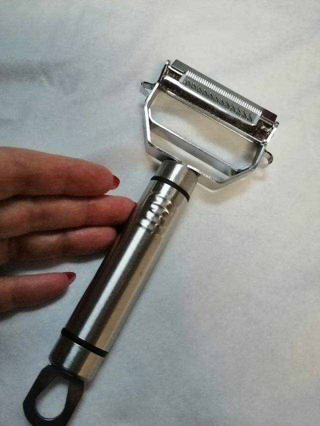 pela e taglia verdure acciaio