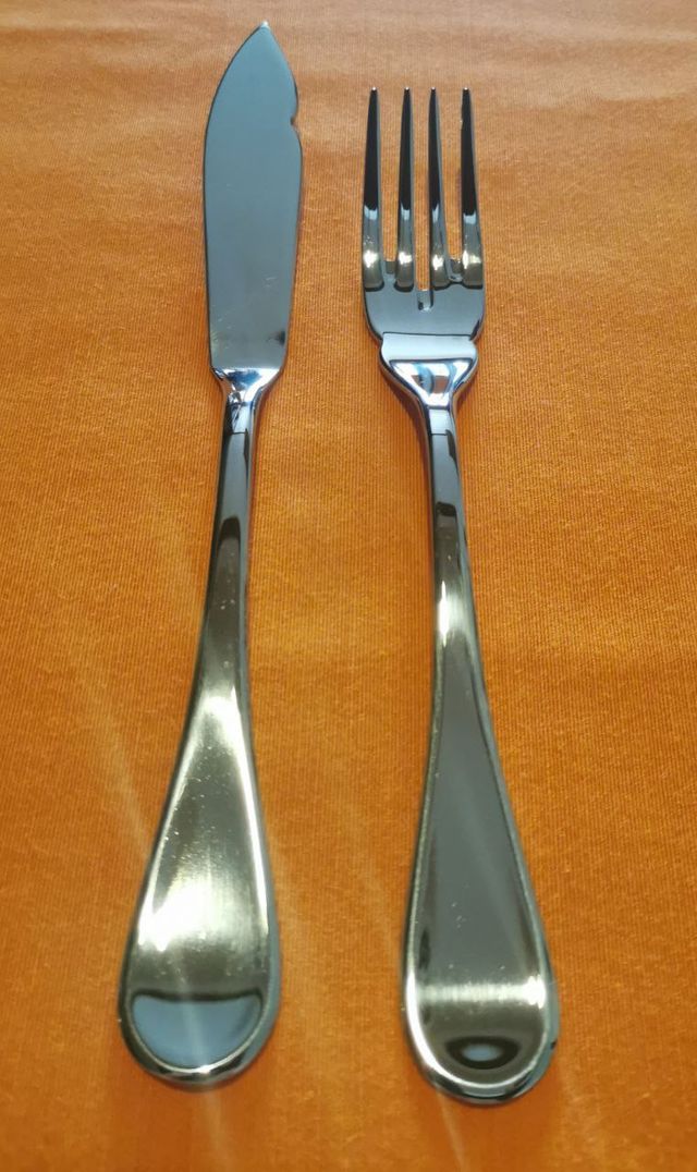 CUBERTERÍA CRUZ DE MALTA - MOD. NURIA 8200 -