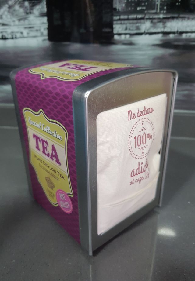 Conjunto cocina bandeja, servilletero, 2 cajas té