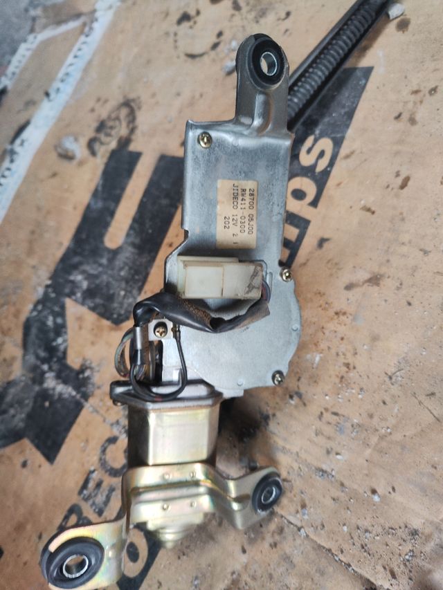 motor limpaparabrisas trasero patrol gr y60